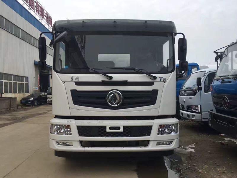 东风华神12方洒水车_12吨(12方)东风T5绿化洒水车价格