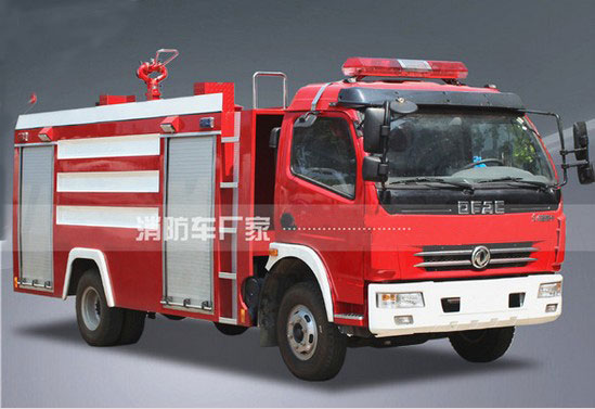 5吨东风多利卡单排座泡沫消防车价格2