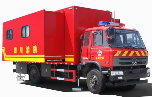 老款东风153驾驶室宿营车 老款东风153驾驶室宿营车