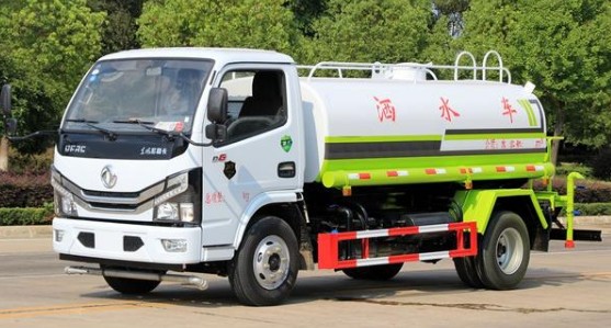 东风5吨国六洒水车图片 东风5吨国六洒水车图片