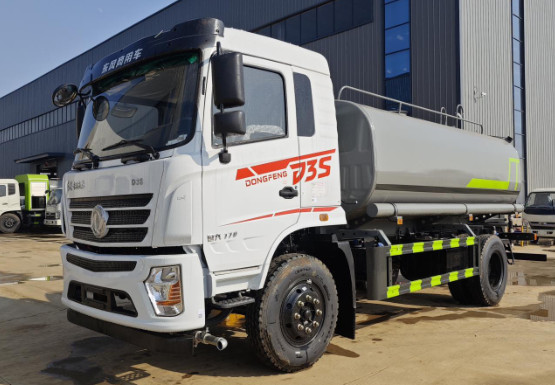 国六东风专用底盘(D3S)12方洒水车 国六东风专用底盘(D3S)12方洒水车