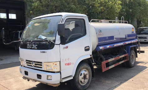 二手东风多利卡5方洒水车_二手5方洒水车