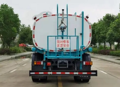 13.5方庆铃五十铃洒水车 13.5方庆铃五十铃洒水车