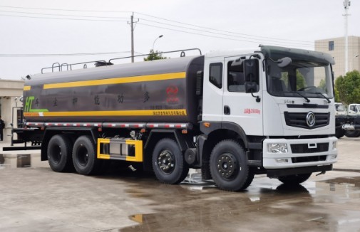 东风华神T5前四后八28.5吨洒水车 东风华神T5前四后八28.5吨洒水车